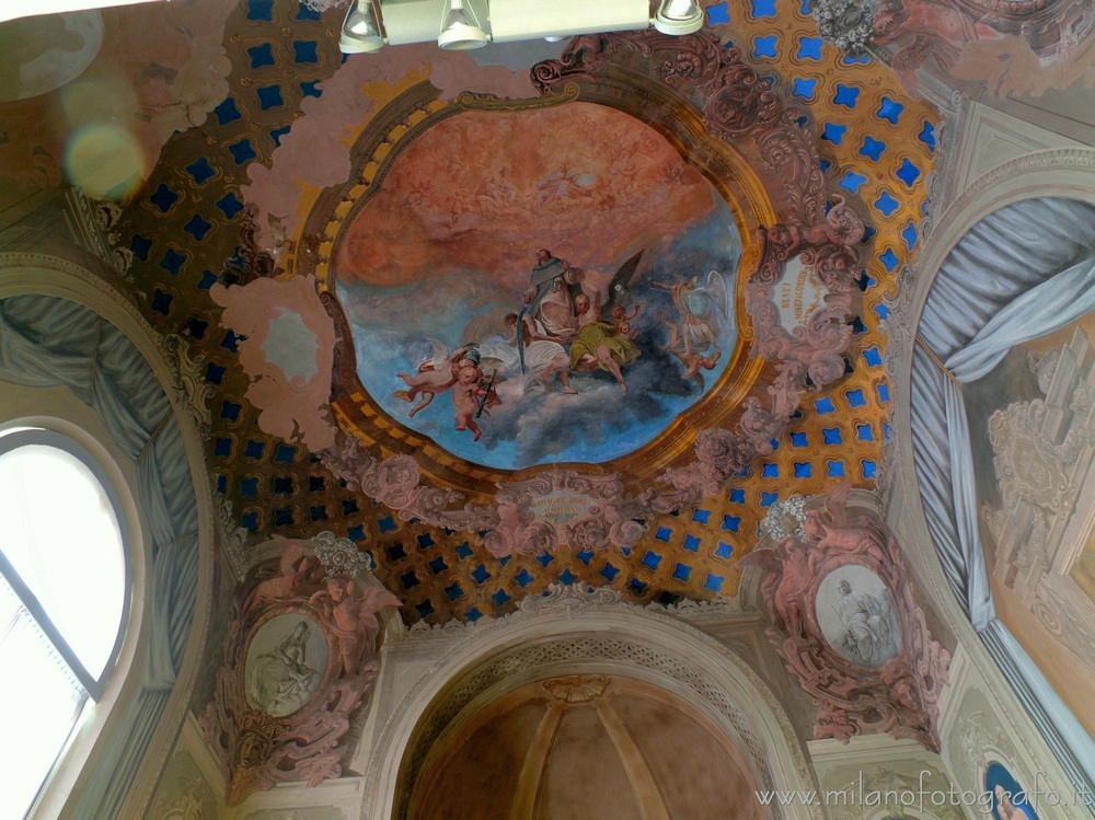 Santarcangelo di Romagna (Rimini, Italy) - Vault of the Chapel of the Blessed Balacchi in the Church of the Blessed Virgin of the Rosary